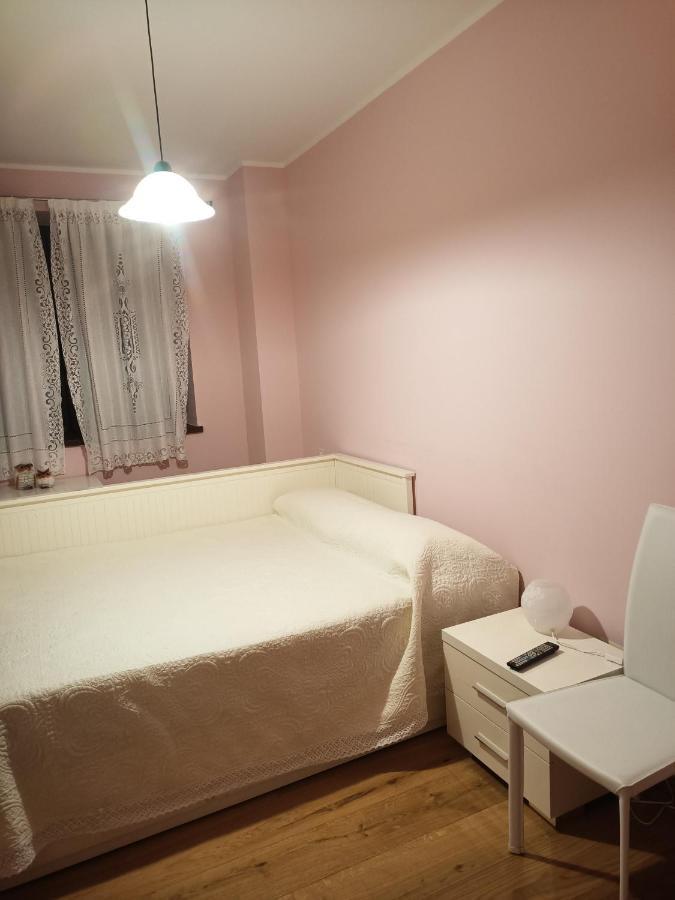 ファブロ Il Casale Di Lavinia Bed & Breakfast エクステリア 写真