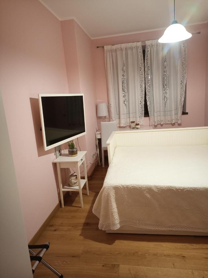 ファブロ Il Casale Di Lavinia Bed & Breakfast エクステリア 写真